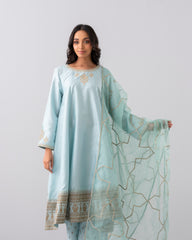 Smart Fit Embroidered Three-Piece Semi-Formal Ethnic Set with Organza Dupatta
