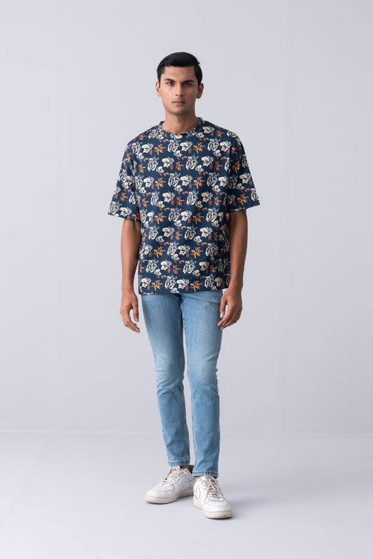 Tapered Fit Washed Blue Jeans