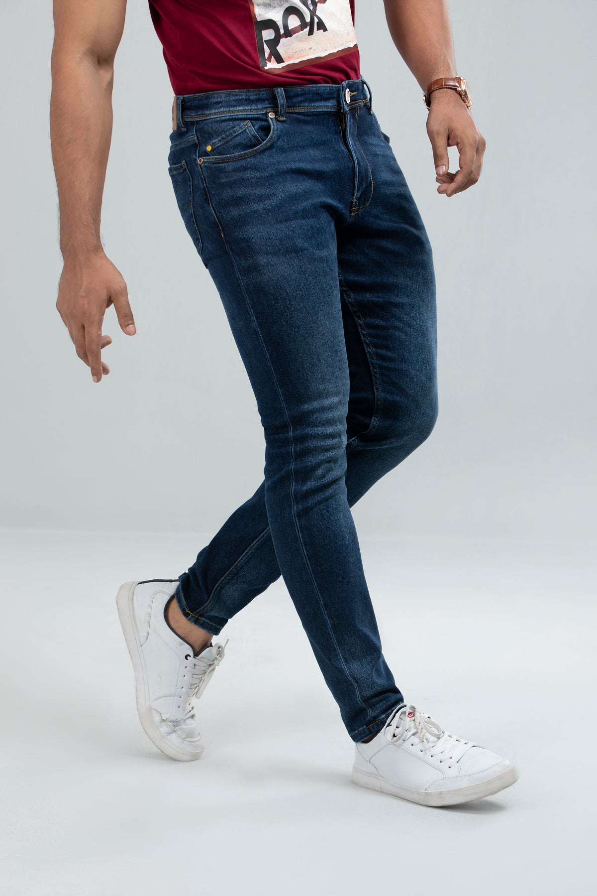 Premium Summer Indigo Tapered Fit Jeans
