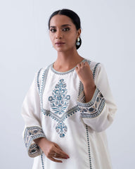 Relaxed Fit Embroidered Three-Piece Formal Ethnic Set