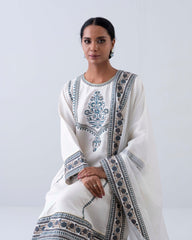 Relaxed Fit Embroidered Three-Piece Formal Ethnic Set