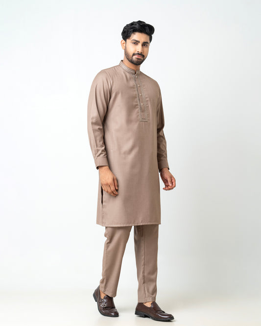 Regular Fit Embroidered Formal Ethnic Kurta Set