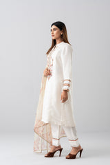 Smart Fit Embroidered Three-Piece Formal Ethnic Set with Organza Dupatta