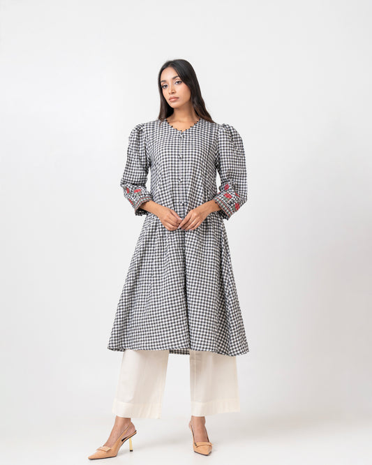 Relaxed Fit Embroidered One-Piece Ethnic Kurta