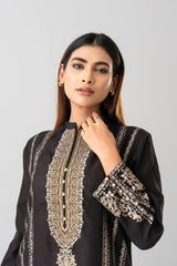 Relaxed Fit Embroidered Three-Piece Ethnic Set with Organza Dupatta