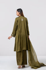 Smart Fit Embroidered Three-Piece Formal Ethnic Set with Organza Dupatta