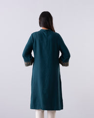 Relaxed Fit Embroidered One-Piece Ethnic Kurta