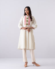 Relaxed Fit Embroidered One-Piece Ethnic Kurta