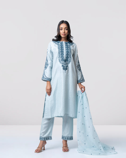 Smart Fit Embroidered Three-Piece Semi-Formal Ethnic Set
