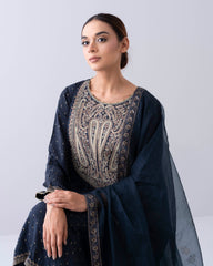 Smart Fit Embroidered Two-Piece Semi Formal Ethnic Set with Organza Dupatta