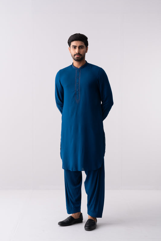 Regular Fit Embroidered Semi-Formal Kabli Set