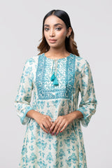 Smart Fit Embroidered Ethnic Kurti