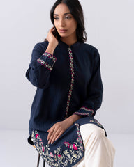 Relaxed Fit Embroidered Ethnic Kurti