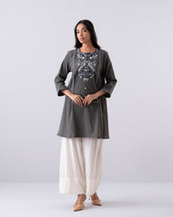 Smart Fit Embroidered Ethnic Kurti