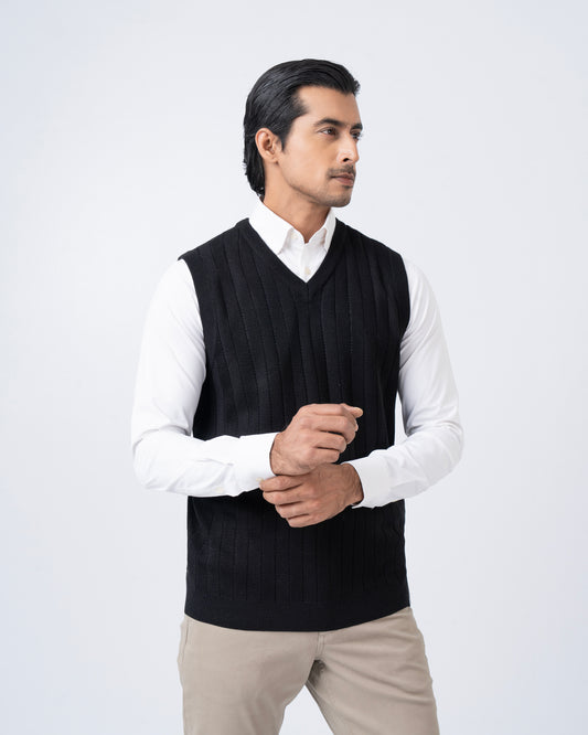 Regular Fit Solid Sweater Vest