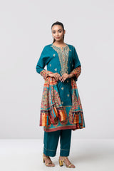 Relaxed Fit Embroidered Jacquard Three-Piece Lawn with Silk Dupatta