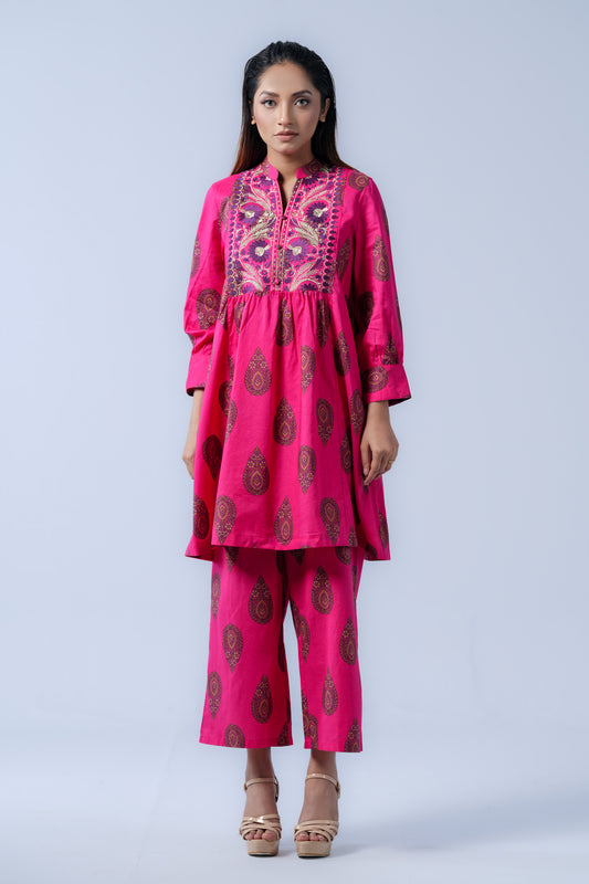 Short-Length Embroidered Smart Fit Ethnic Kurti