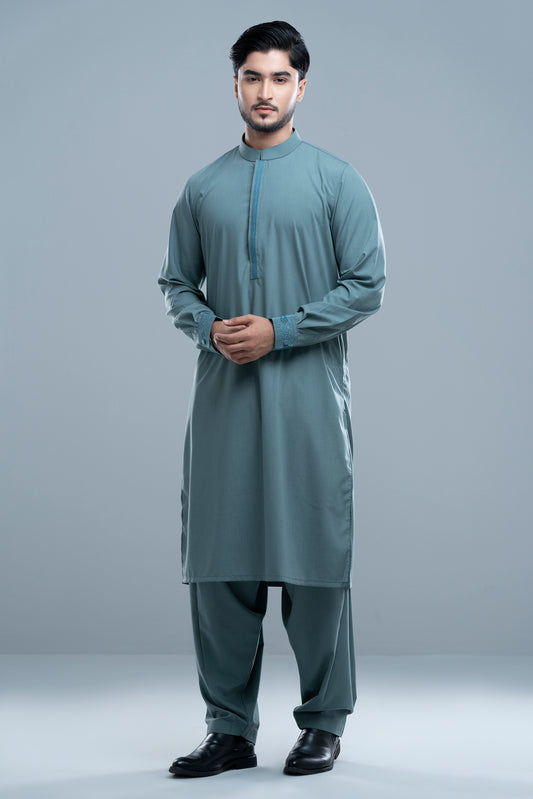 Regular Fit Embroidered Formal Kabli Set