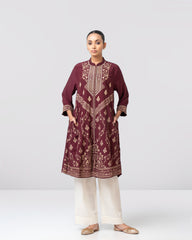 Relaxed Fit Embroidered Ethnic Kurta