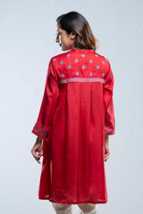 Smart Fit Embroidered Ethnic Kurti