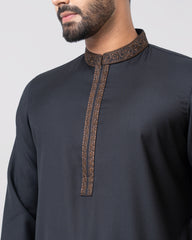 Regular Fit Embroidered Formal Ethnic Kurta Set