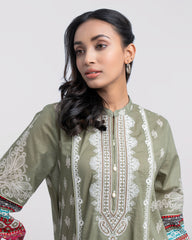 Smart Fit Printed Two-Piece Lawn with Chiffon Dupatta