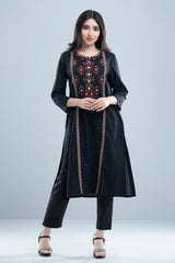 Smart Fit Embroidered Ethnic Kurta