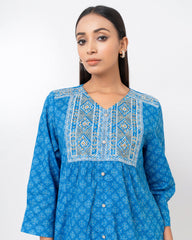 Smart Fit Embroidered Ethnic Kurti