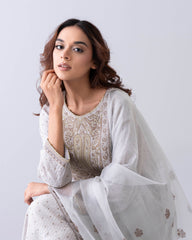 Smart Fit Embroidered Two-Piece Semi Formal Ethnic Set with Organza Dupatta