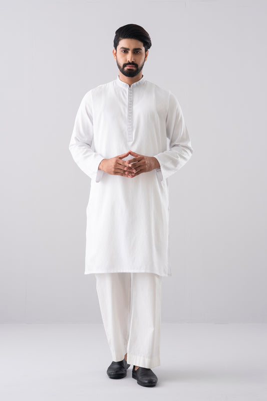 Regular Fit Embroidered Semi-Formal Panjabi