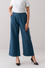 Wide-Leg Fashion Trouser