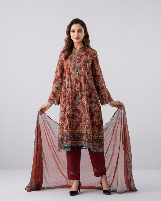 Smart Fit Digital Printed Three-Piece Lawn with Chiffon Dupatta