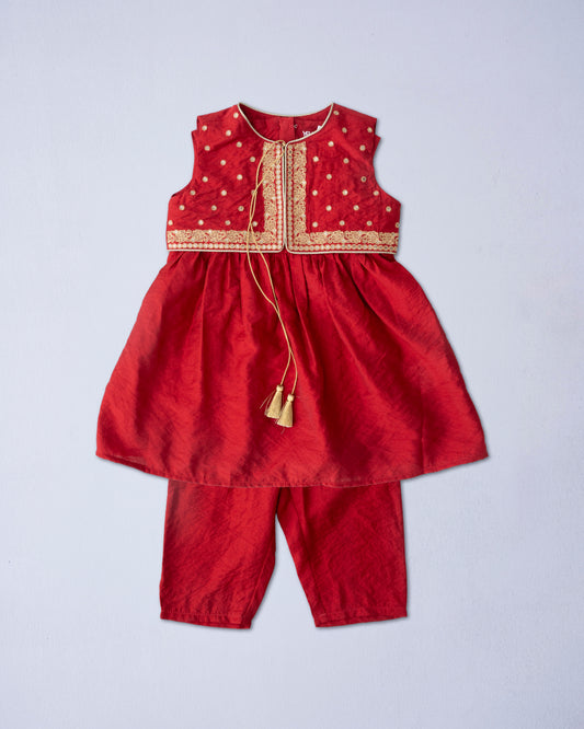 Newborn Girls' Ethnic Partywear Set (6-18 Months)
