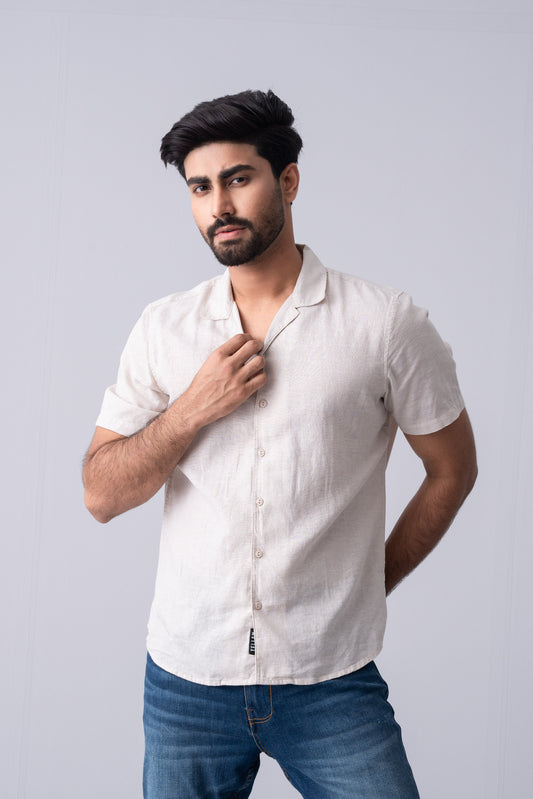Regular Fit Solid Casual Shirt with Lapel Collar