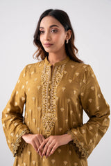 Smart Fit Embroidered Two-Piece Lawn with Silk Dupatta