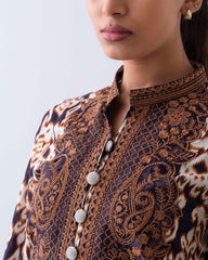 Smart Fit Embroidered Three-Piece Lawn with Silk Dupatta