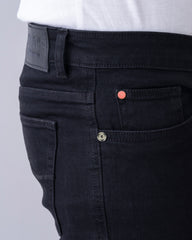 Carrot Fit Black Jeans