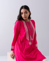 Relaxed Fit Embroidered Ethnic Kurti