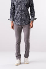 Skinny Fit Solid Chinos