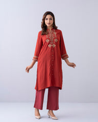 Relaxed Fit One-Piece Embroidered Ethnic Kurta