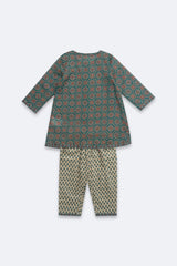 Newborn Girls' Ethnic Set (3-6 Months)