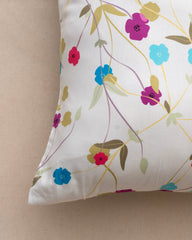 Queen-Size Bed Sheet - Multi Floral