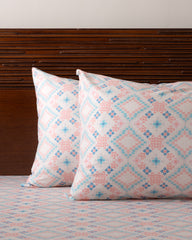 Queen-Size Bed Sheet - Pastel Rose