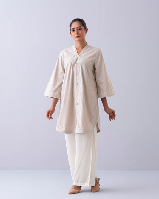 Relaxed Fit Embroidered Ethnic Kurti