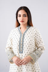 Smart Fit Embroidered Two-Piece Ethnic Set with Silk Dupatta