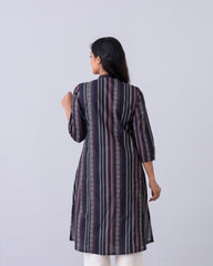 Relaxed Fit Embroidered Ethnic Kurta
