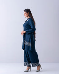 Relaxed Fit Embroidered Ethnic Kurti