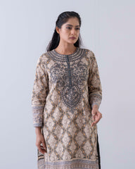 Smart Fit Embroidered Three-Piece Lawn with Chiffon Dupatta