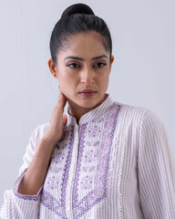 Relaxed Fit Embroidered Ethnic Kurti