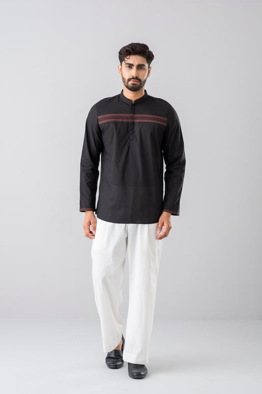 Regular Fit Embroidered Fatua